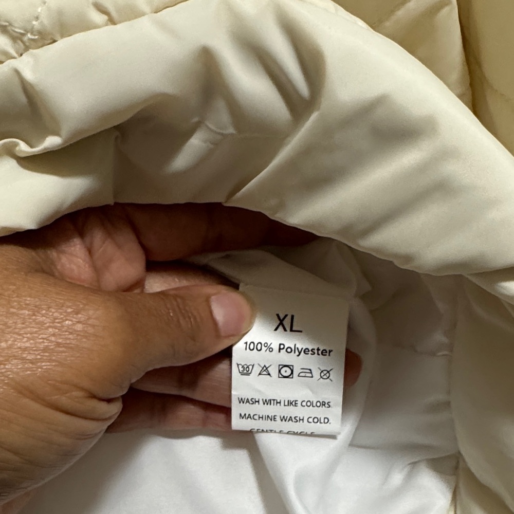 Women's Solid Argyle Quilted Pattern Two-Piece Se… - image 7